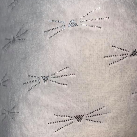 Brand new with tags!  LA VIE EN ROSE whiskers top - Picture 2 of 5